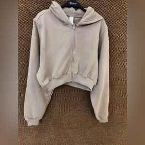 ALO Yoga Cropped Zip Hoodie in Taupe Beige